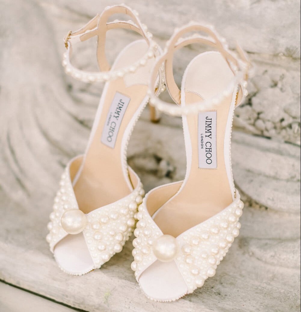 کفش نگین دار برای عروس